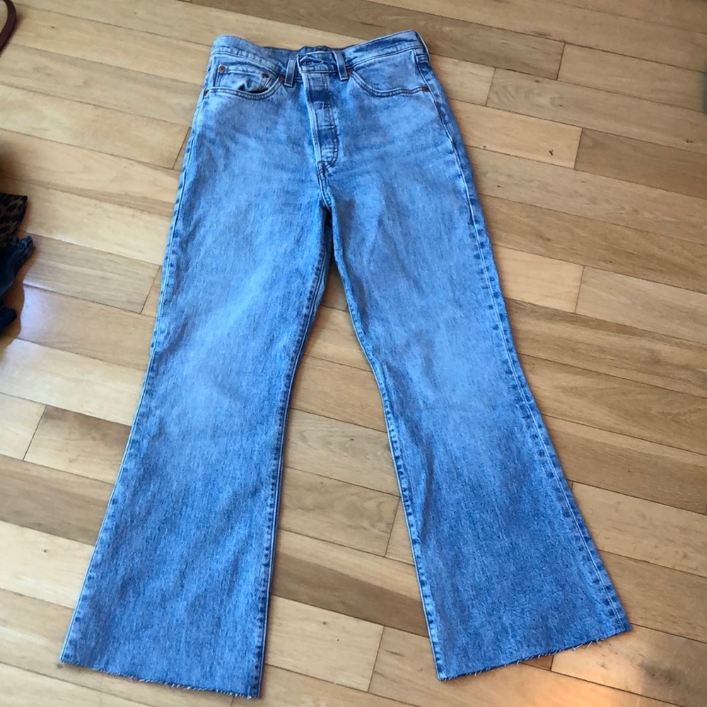 Levi’s Ribcage Jeans